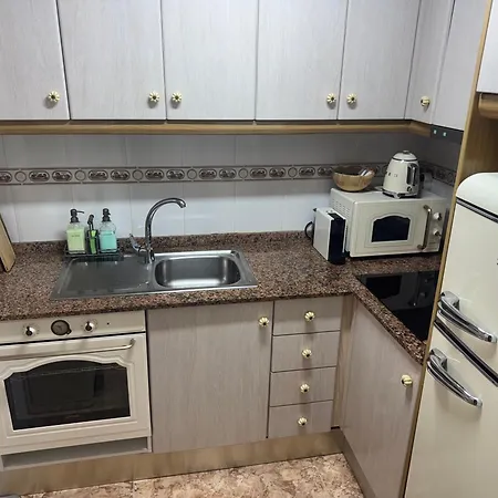 Cozy 2 Bedroom Near Locos Torrevieja