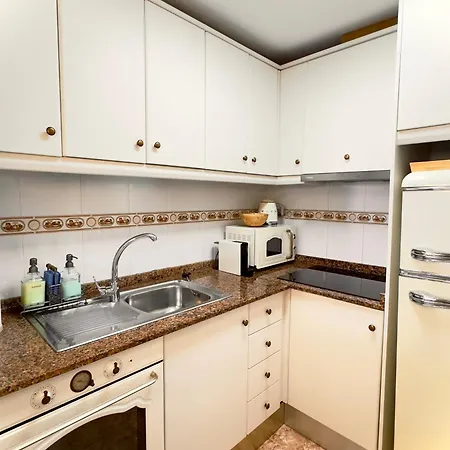 아파트 Cozy 2 Bedroom Near Locos